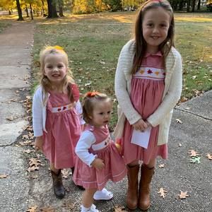 Meet your Posher, Debbie